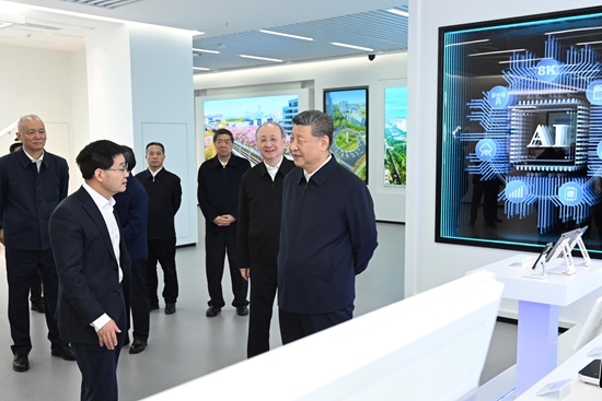 從開局之年首次地方考察，讀懂“科技自立自強”的深意