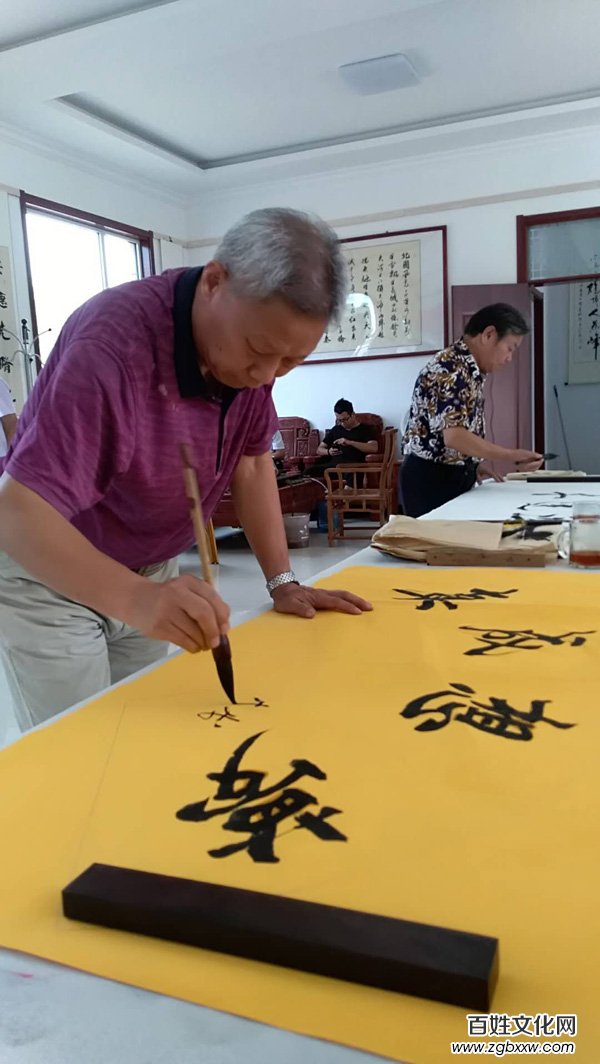 CCTV我愛你中華網(wǎng)絡(luò)電視頻道《放飛夢(mèng)想》欄目走進(jìn)山東儒林文化園