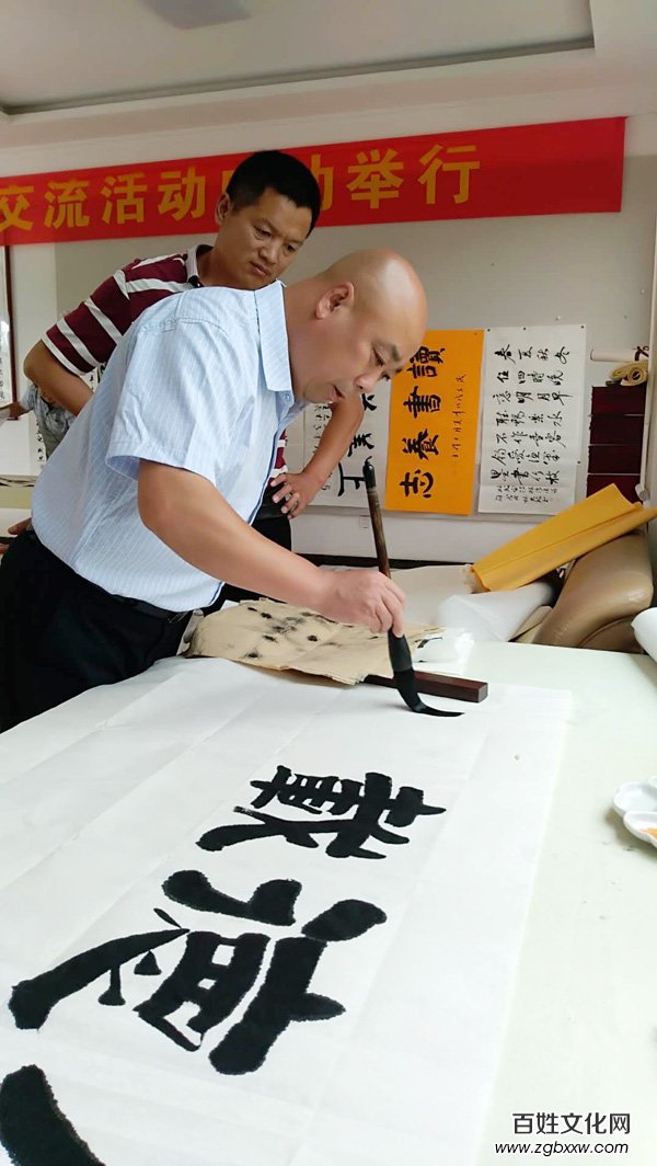 CCTV我愛你中華網(wǎng)絡(luò)電視頻道《放飛夢(mèng)想》欄目走進(jìn)山東儒林文化園