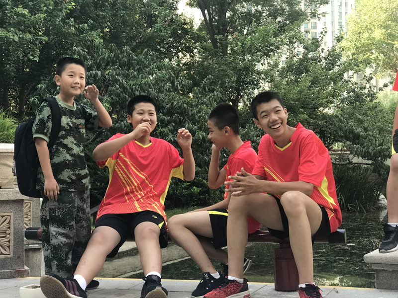 陽(yáng)光少年隊(duì) 愛心公益行