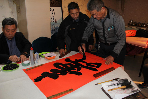 安陽“書畫名家作品進(jìn)萬家”活動隆重啟動