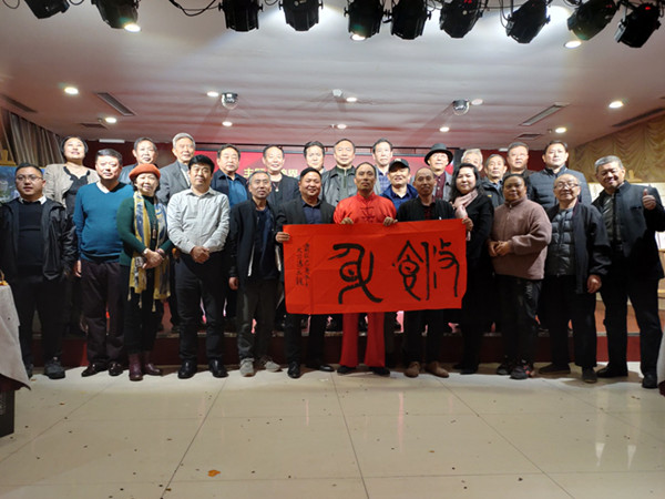 安陽“書畫名家作品進(jìn)萬家”活動隆重啟動