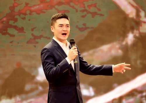 中華詩詞學(xué)會(huì)演藝界詩詞工作委員會(huì)成立暨詩詞吟誦大會(huì)在京舉行