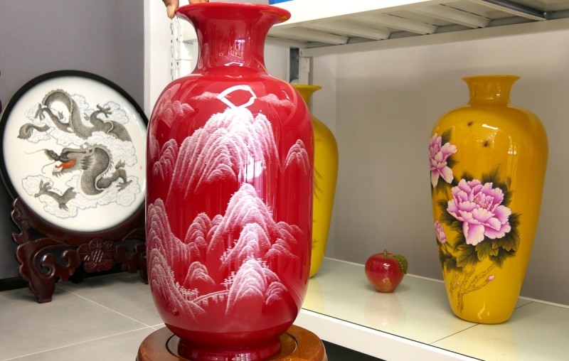中國文藝名家展覽館淄博館揭牌，落戶淄博博林陶瓷琉璃藝術(shù)院